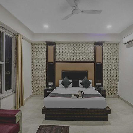 Townhouse 22956 Hotel Grand Residency Δελχί Εξωτερικό φωτογραφία