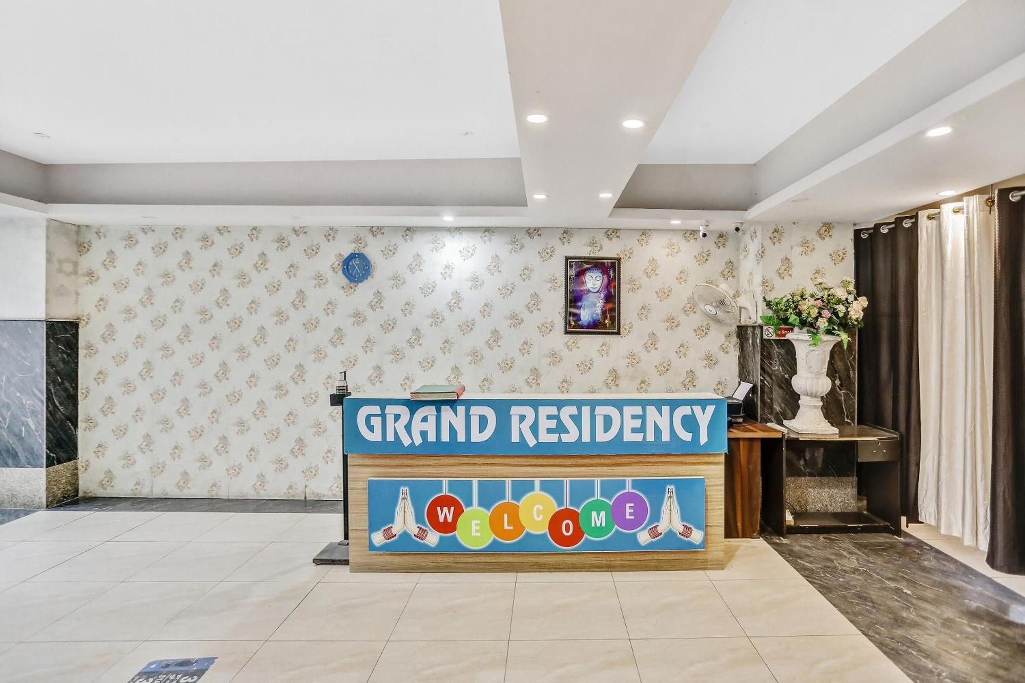 Townhouse 22956 Hotel Grand Residency Δελχί Εξωτερικό φωτογραφία