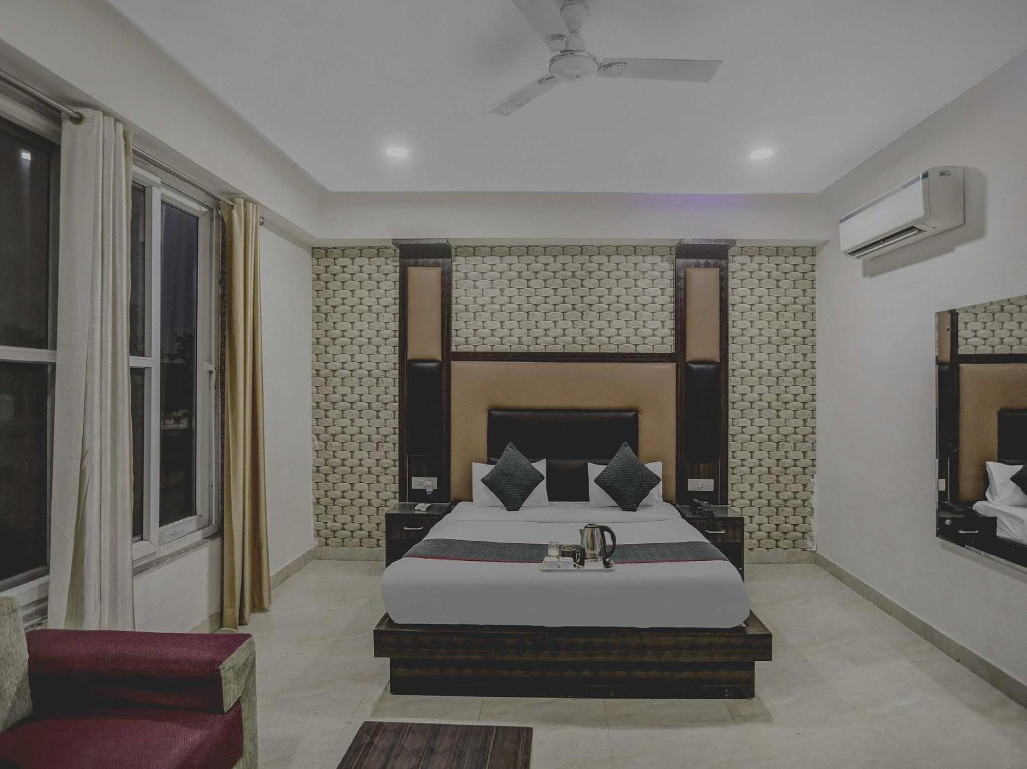 Townhouse 22956 Hotel Grand Residency Δελχί Εξωτερικό φωτογραφία